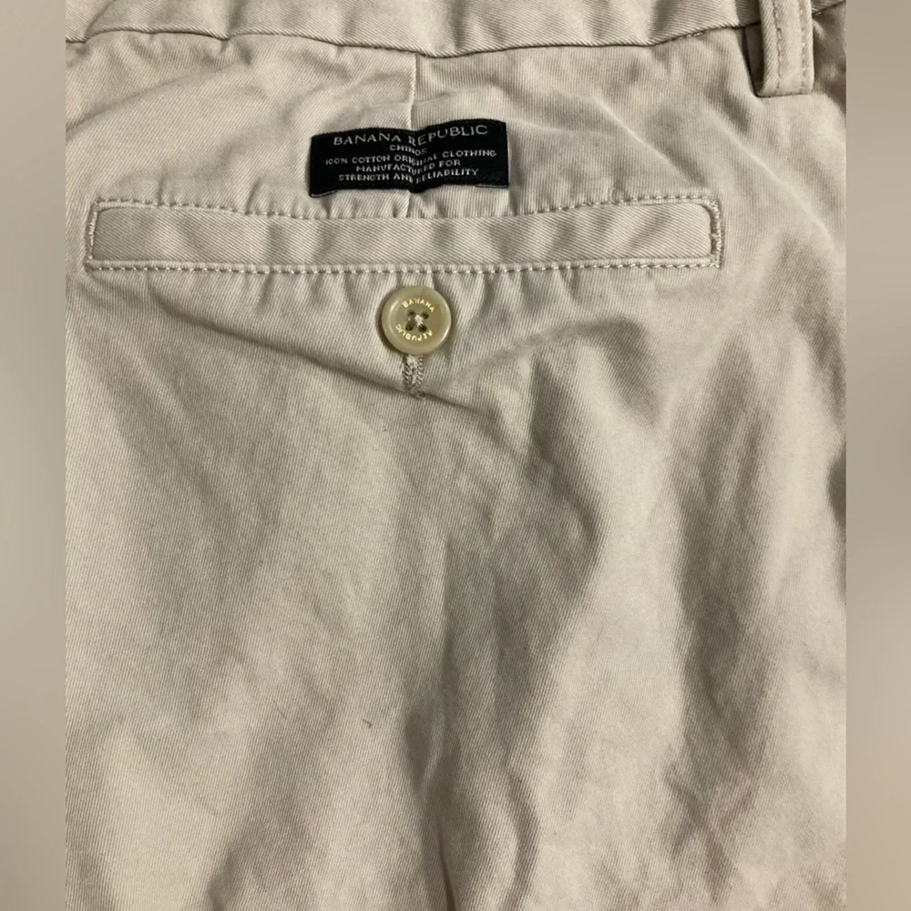 Banana Republic Men’s Dawson‎ Chino Pants 35/30